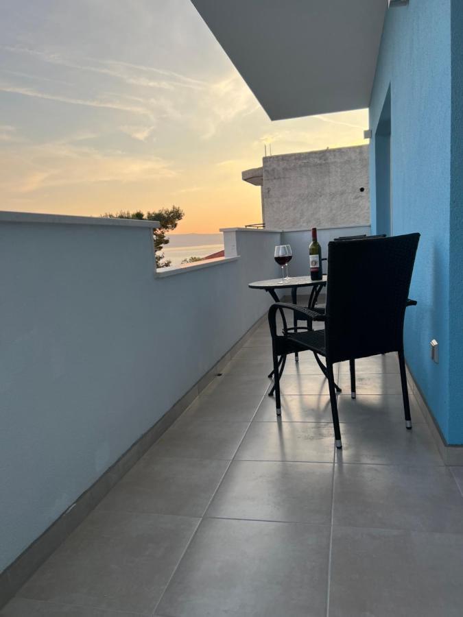 Apartment Lena Baska Voda Bagian luar foto